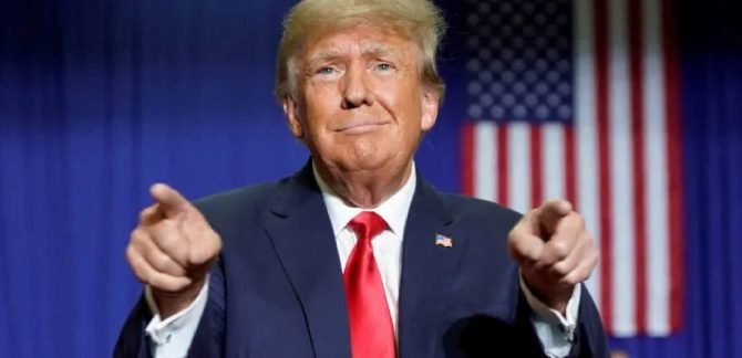 തന്നെ വധിച്ചാൽ ഇറാനെ പൂർണമായി നശിപ്പിക്കാൻ മുൻകൂട്ടി നിർദേശം നൽകിയിട്ടുണ്ടെന്ന് ട്രംപ്; സംഘർഷം പുകയുന്നു