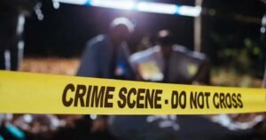 മണ്ണന്തലയിൽ പഴം പഴുത്തിട്ടില്ലെന്നു പറഞ്ഞ് ആക്രമണം; കടയുടമയെ വെട്ടി, വീട്ടിലേക്ക് പടക്കമേറ്, വാഹനങ്ങൾ അടിച്ചുതകർത്തു