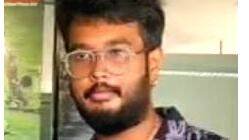 ബൈക്കുകള്‍ വാങ്ങാന്‍ ആക്രമിച്ച് മകന്‍