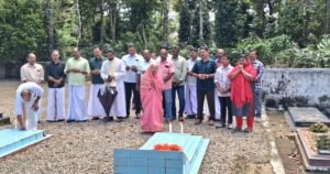 അവർ മറന്നില്ല, അകാലത്തിൽ വേർപ്പെട്ട സഹപാഠിയെ; കാലം മായ്ക്കാത്ത കാരുണ്യം