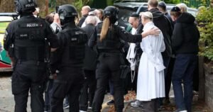 യു കെ മാഞ്ചസ്റ്ററിൽ സിനഗോഗിന് പുറത്ത് ഭീകരാക്രമണം; കുത്തേറ്റ് രണ്ടുപേർ മരിച്ചു