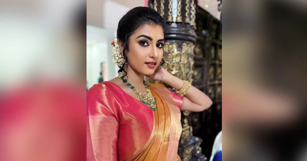 divya മൂന്ന് ബൈക്ക് യാത്രക്കാരെ ഇടിച്ച് പരുക്കേൽപ്പിച്ചു, കാർ നിർത്താതെ ഓടിച്ചുപോയി; നടി ദിവ്യ സുരേഷിനെതിരെ കേസ്
