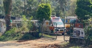 തോട്ടം തൊഴിലാളികളും ഗോത്ര വിഭാഗങ്ങളും ആശ്രയിക്കുന്ന ഐസിയു ആമ്പുലൻസ് കട്ടപ്പുറത്ത്