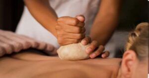 ആശുപത്രിയിൽ കിഴി പിടിക്കുമ്പോൾ വീട്ടമ്മയുടെ ദേഹത്ത് പൊള്ളലേറ്റു; സംഭവം ഇടുക്കി ജില്ലാ ആയുർവേദ ആശുപത്രിയിൽ