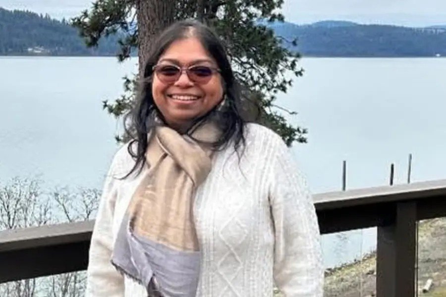 Representative image of NHS medical board inquiry and professional dietitian suspension notice.