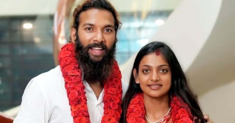 'വൈറൽ സുന്ദരി' മോണലിസയുടെ കേരളത്തിലെ വിവാഹം: മുഖ്യമന്ത്രിക്ക് പരാതിയുമായി പിതാവ്; തട്ടിക്കൊണ്ടുപോയി മതം മാറ്റാൻ ശ്രമമെന്ന് ആരോപണം