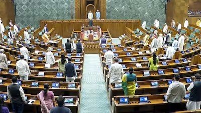 Chart displaying the projected increase in Lok Sabha seats for Kerala, Tamil Nadu, Karnataka, Andhra Pradesh, and Telangana.